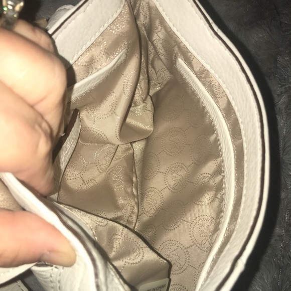 Michael Kors Cream Leather Purse - Picture 6 of 6